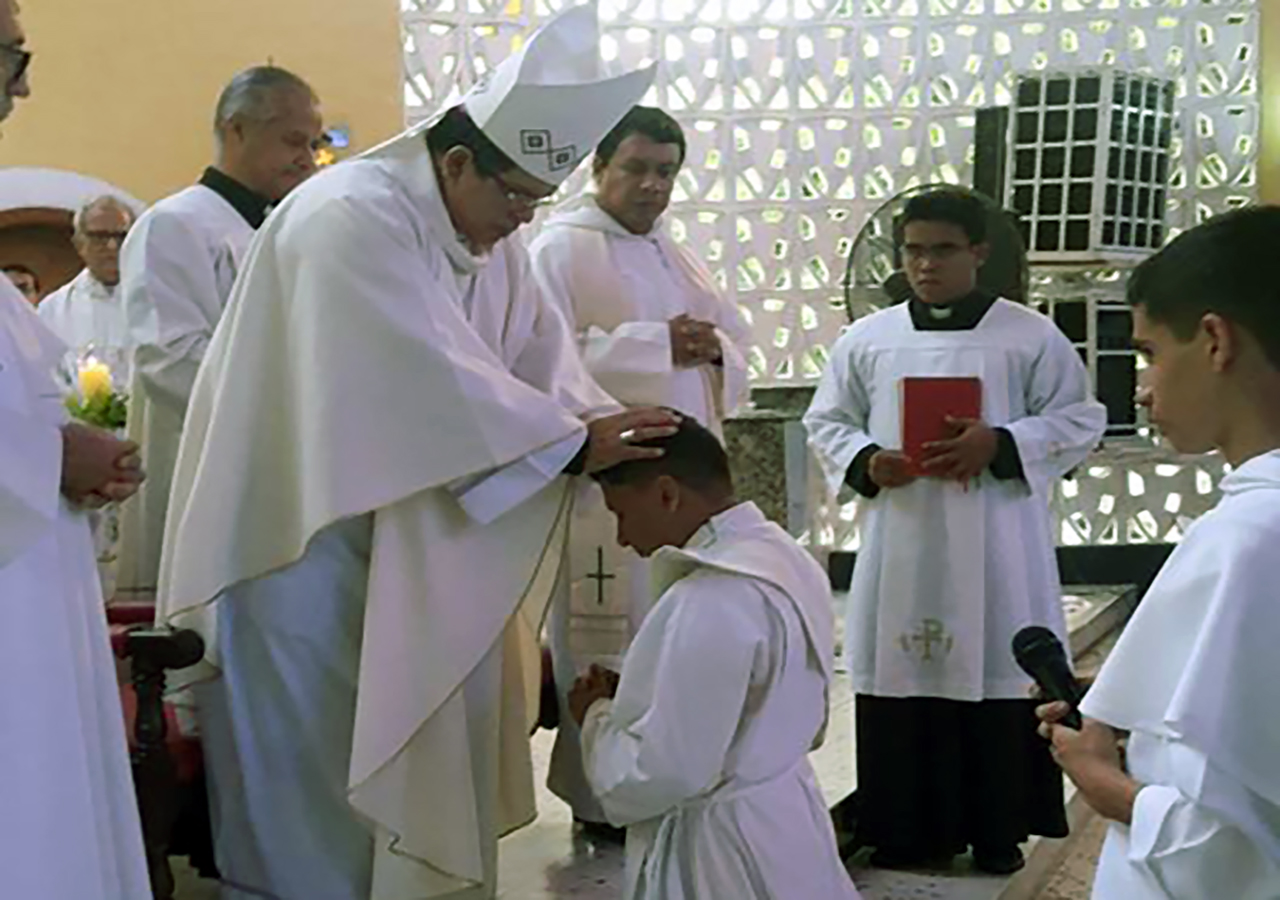 We celebrate the Priest ordination of  Fr. Martín Contreras